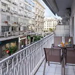 Spacious 4br Near The Sea With Balcony
