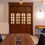 Spacious 4br Near The Sea With Balcony *