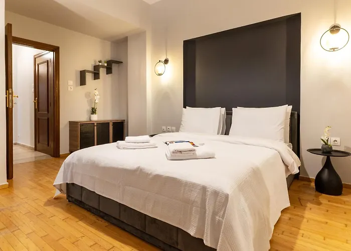 Spacious 4br Near The Sea With Balcony Apartament *