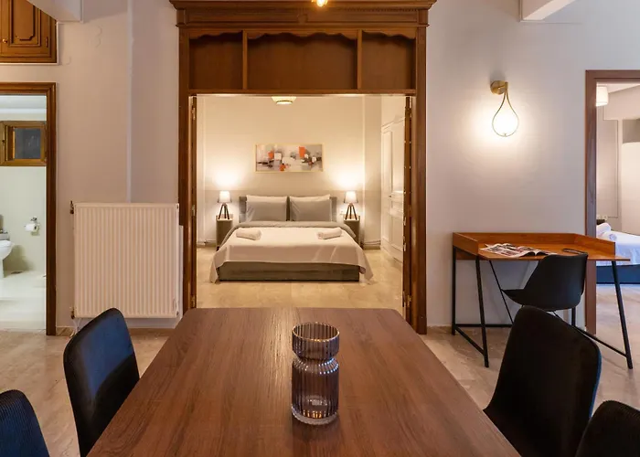 Spacious 4br Near The Sea With Balcony * Saloniki